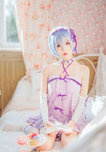 女大学沙龙室5