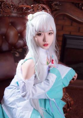 亚洲v在线观看