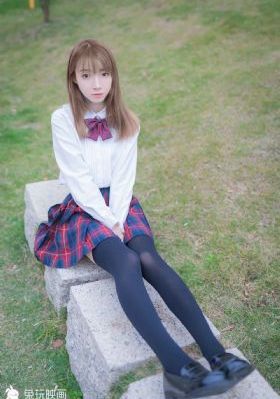 姐姐的朋友来家里做客免费观看