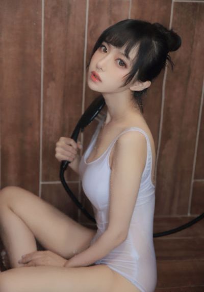 想哭的我戴了猫的面具