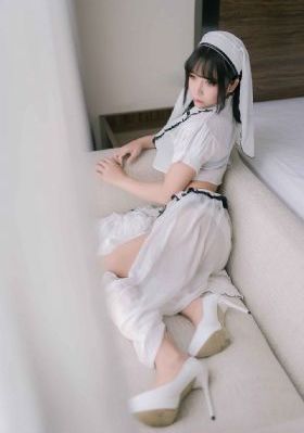 三个老头玩两个老太